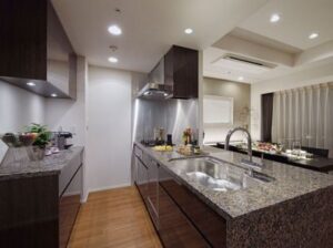 article 10 4240 300x224 1 - 山田涼介が自宅マンションの広尾ガーデンヒルズを引っ越し？間取りや価格、目撃情報も！